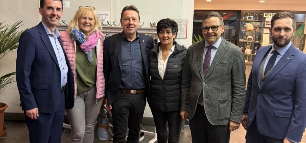 Buchpräsentation "Merkels Werk - Unser Untergang" mit Gerald Grosz